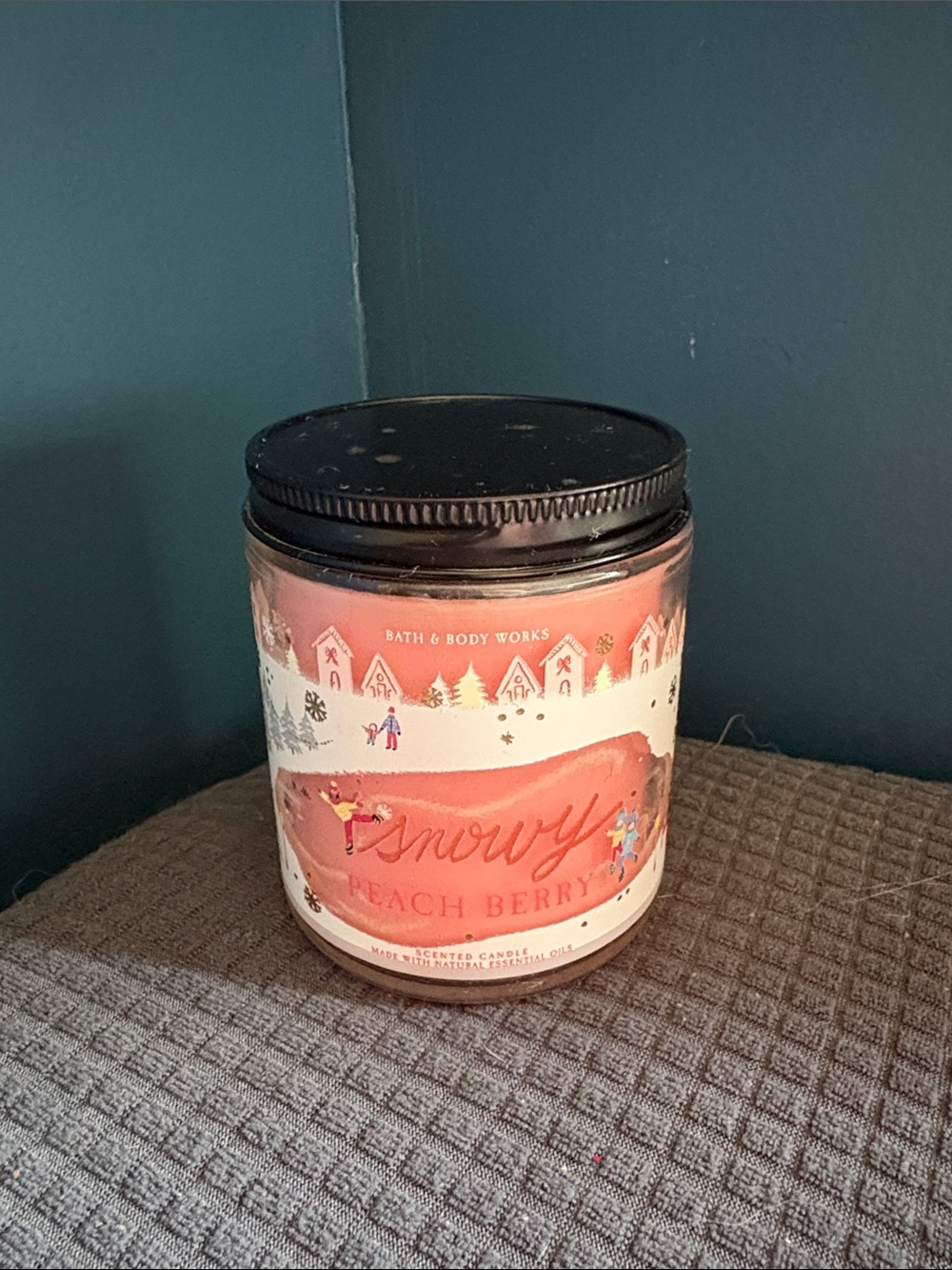 Bath & Body Works Snowy Peach Berry Jar Candle - Peach Pink